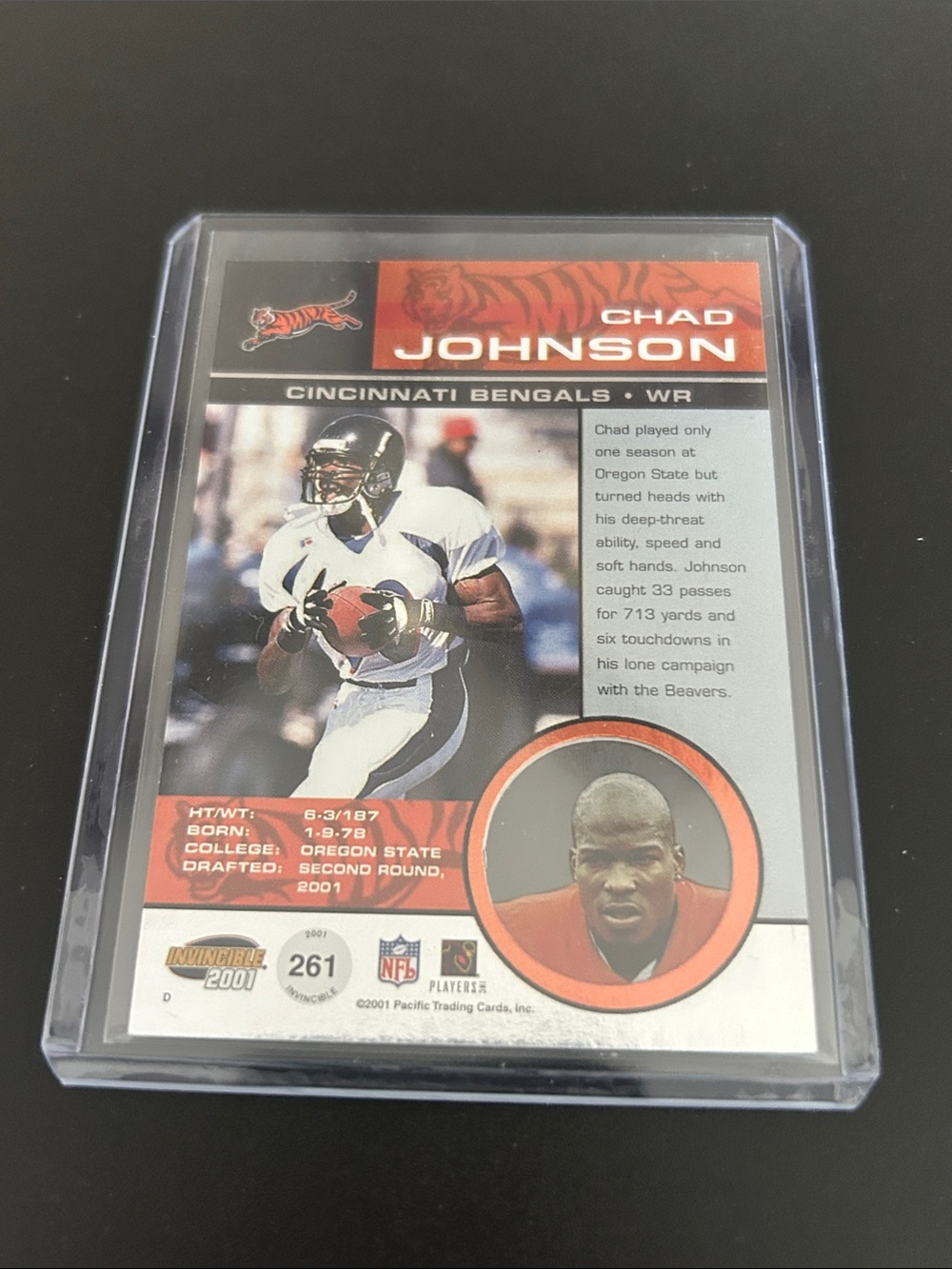 Chad Johnson 2001 Invincible Rookie Football Card - Picture 2 of 2